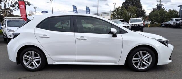 2021 Toyota Corolla Ascent Sport in White