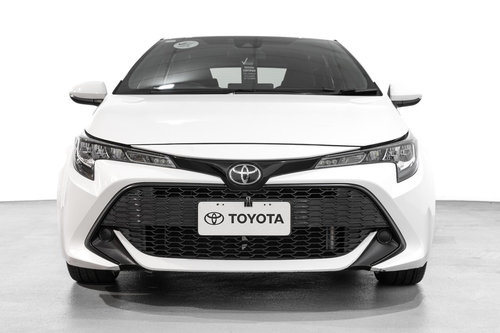2022 Toyota Corolla Ascent Sport in White