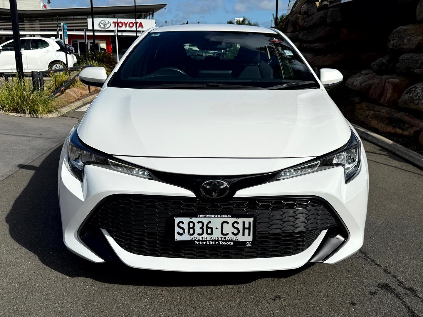 2022 Toyota Corolla Ascent Sport in White