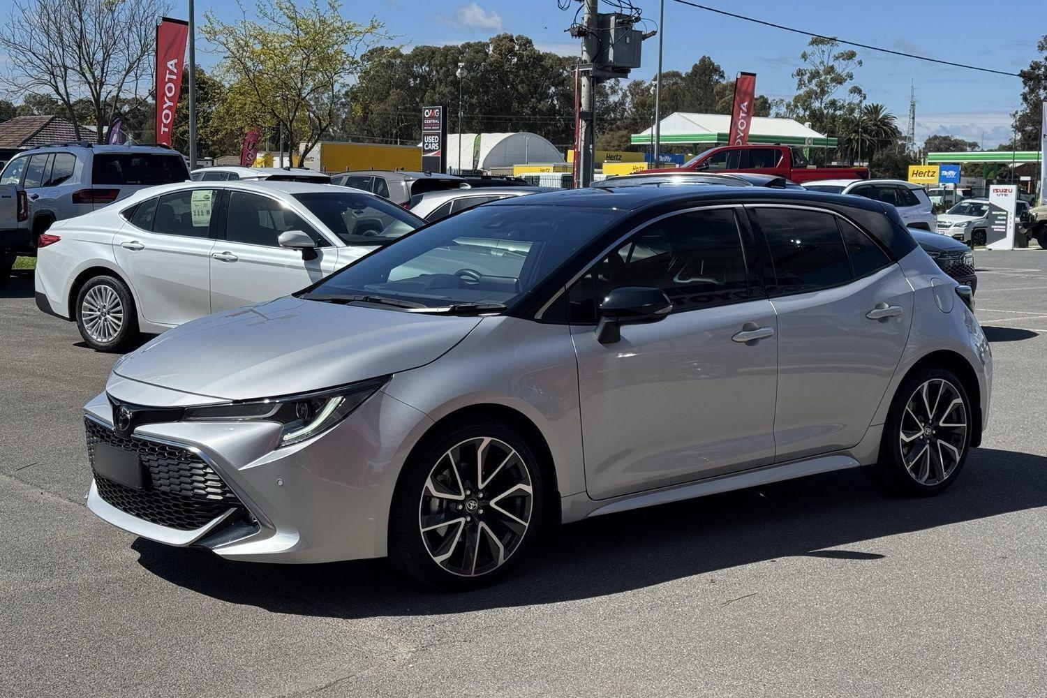2021 Toyota Corolla ZR in Two Tone Silver