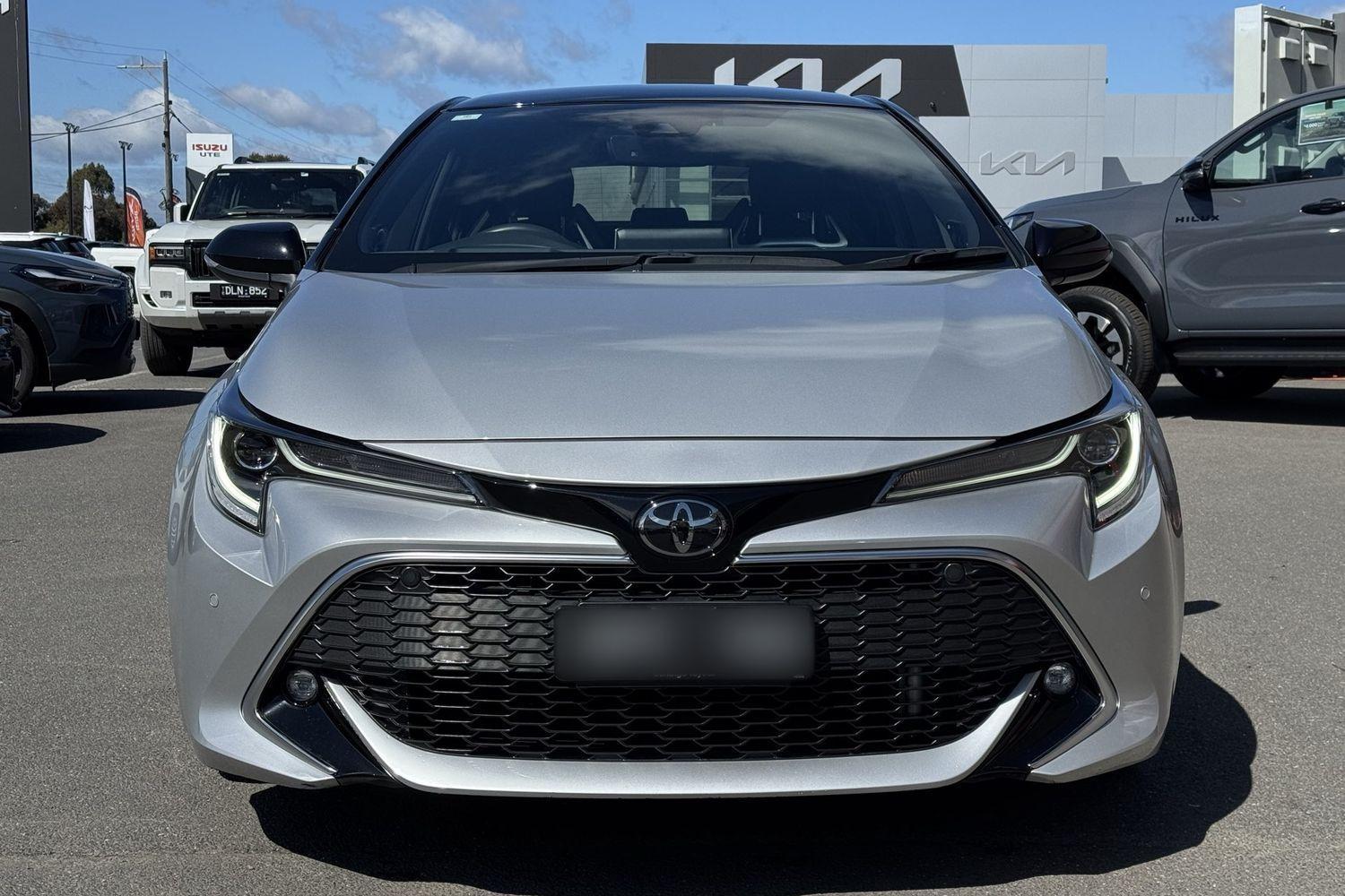 2021 Toyota Corolla ZR in Two Tone Silver