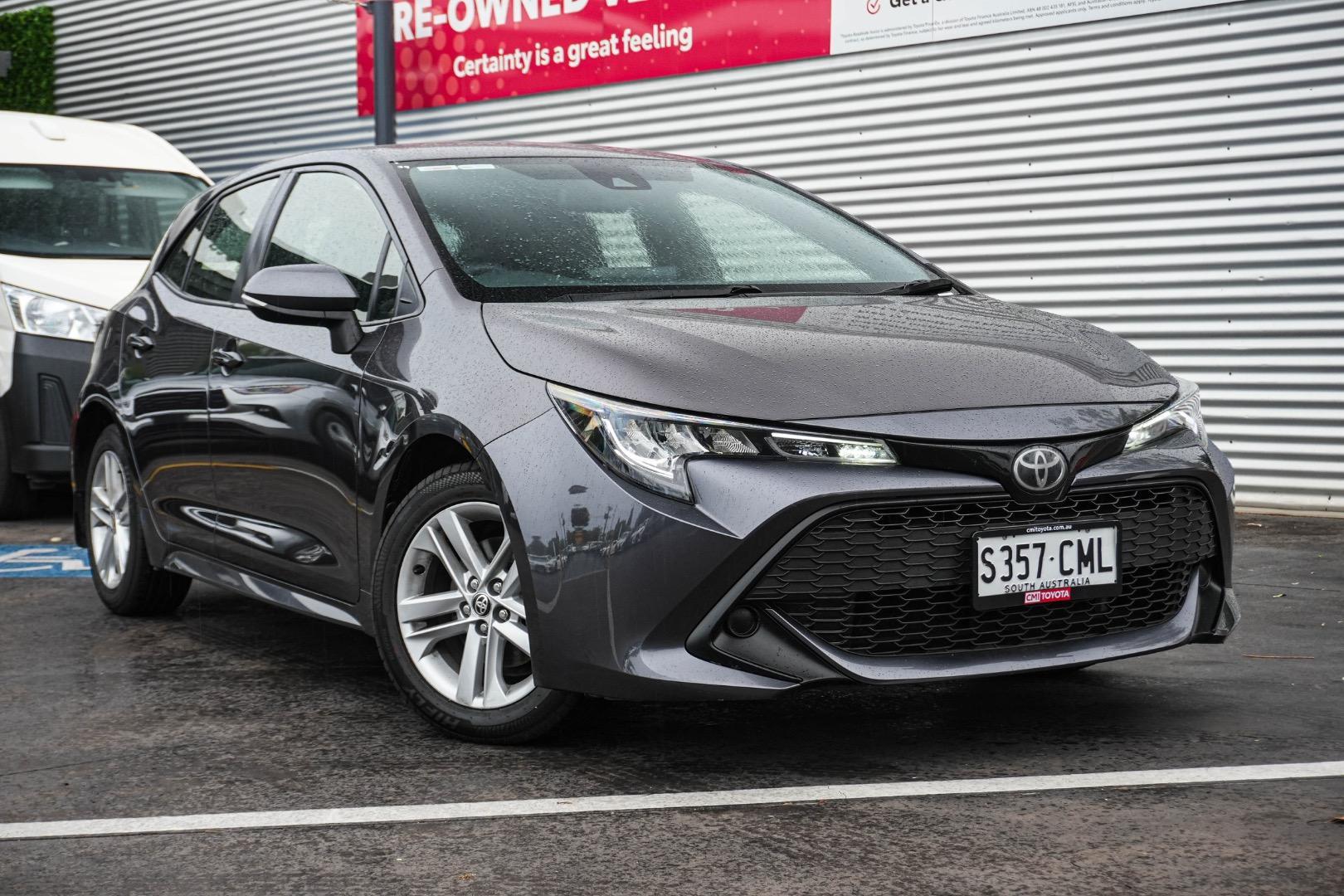 2021 Toyota Corolla Ascent Sport in Silver