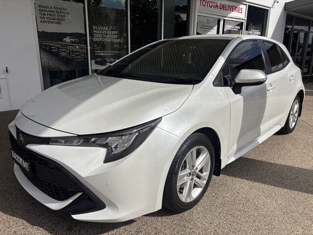 2021 Toyota Corolla SX in White