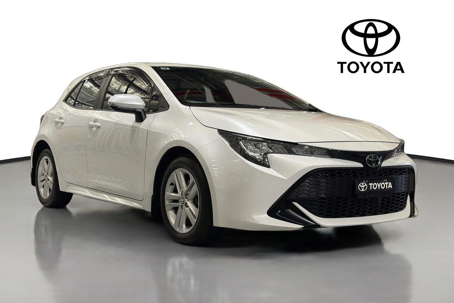 2021 Toyota Corolla Ascent Sport in White