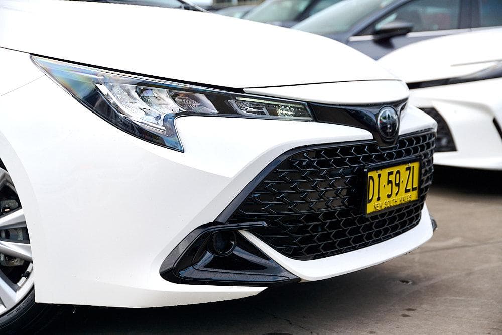 2024 Toyota Corolla Ascent Sport in White