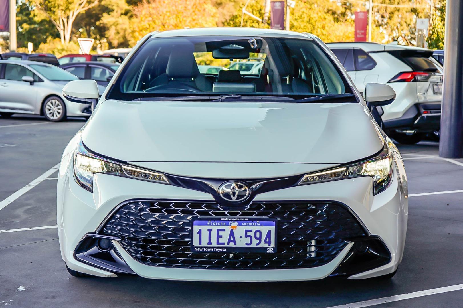 2024 Toyota Corolla Ascent Sport in White