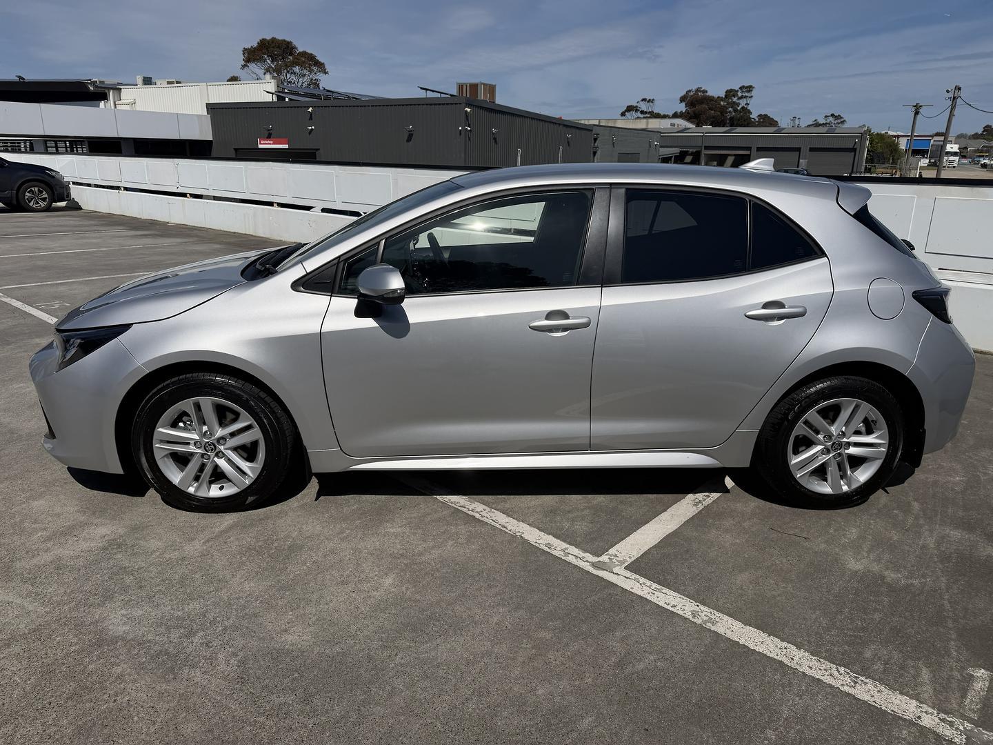 2020 Toyota Corolla Ascent Sport in Silver