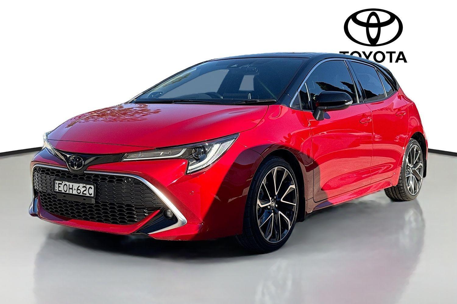 2021 Toyota Corolla ZR in Two Tone Red