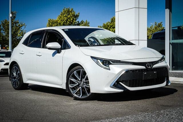 2021 Toyota Corolla ZR in White