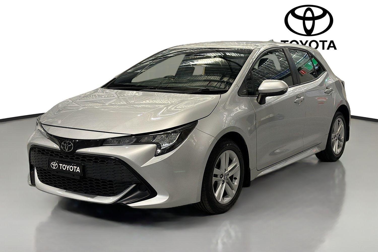 2019 Toyota Corolla Ascent Sport in Silver