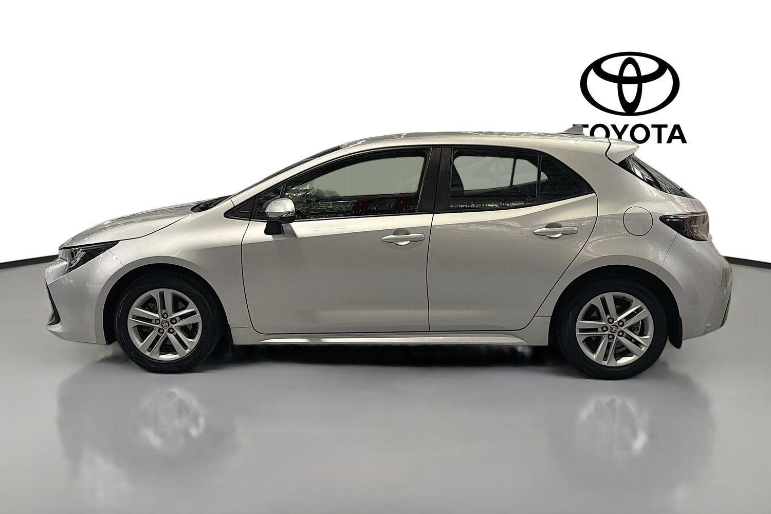 2019 Toyota Corolla Ascent Sport in Silver