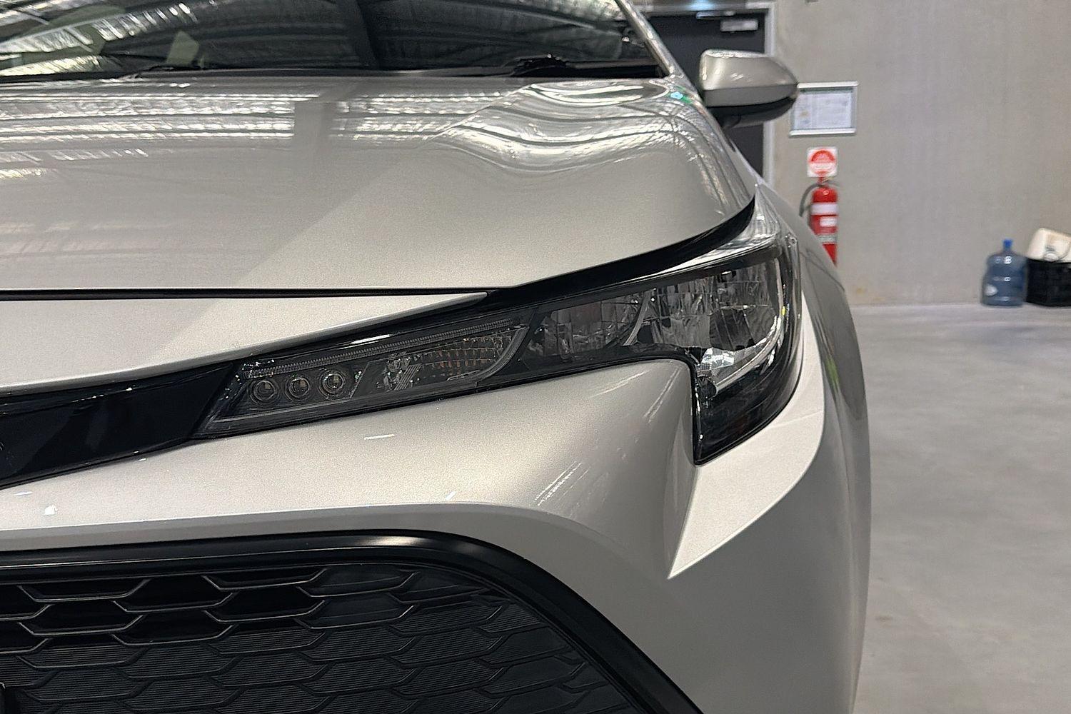 2019 Toyota Corolla Ascent Sport in Silver