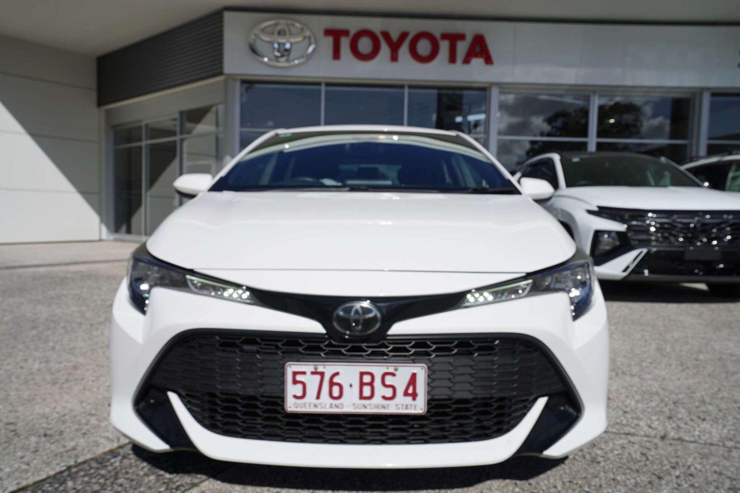 2021 Toyota Corolla Ascent Sport in White