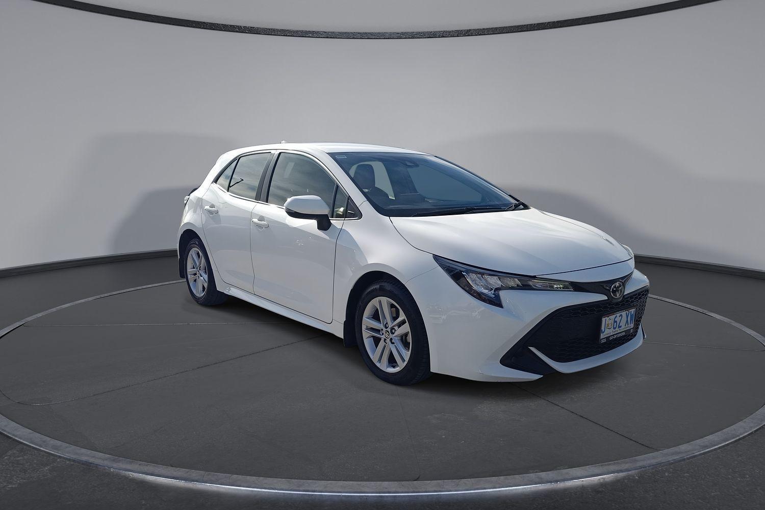2021 Toyota Corolla Ascent Sport in White