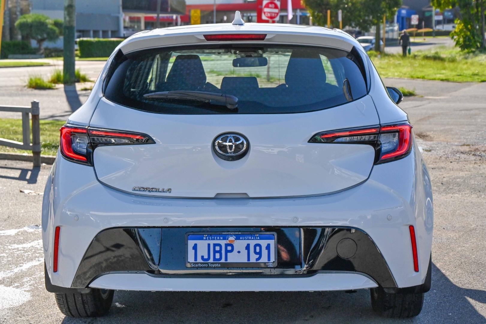 2023 Toyota Corolla Ascent Sport in White