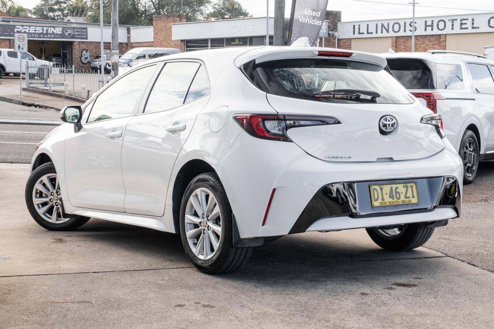 2024 Toyota Corolla Ascent Sport in White