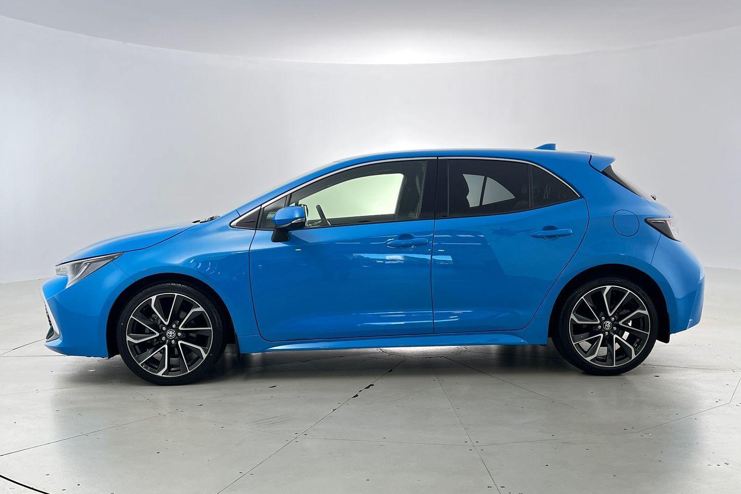 2018 Toyota Corolla ZR in Blue