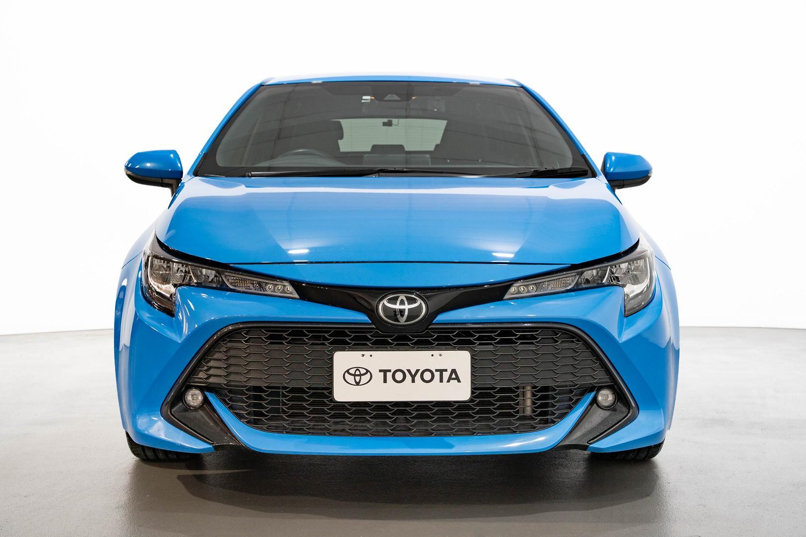2019 Toyota Corolla SX in Blue