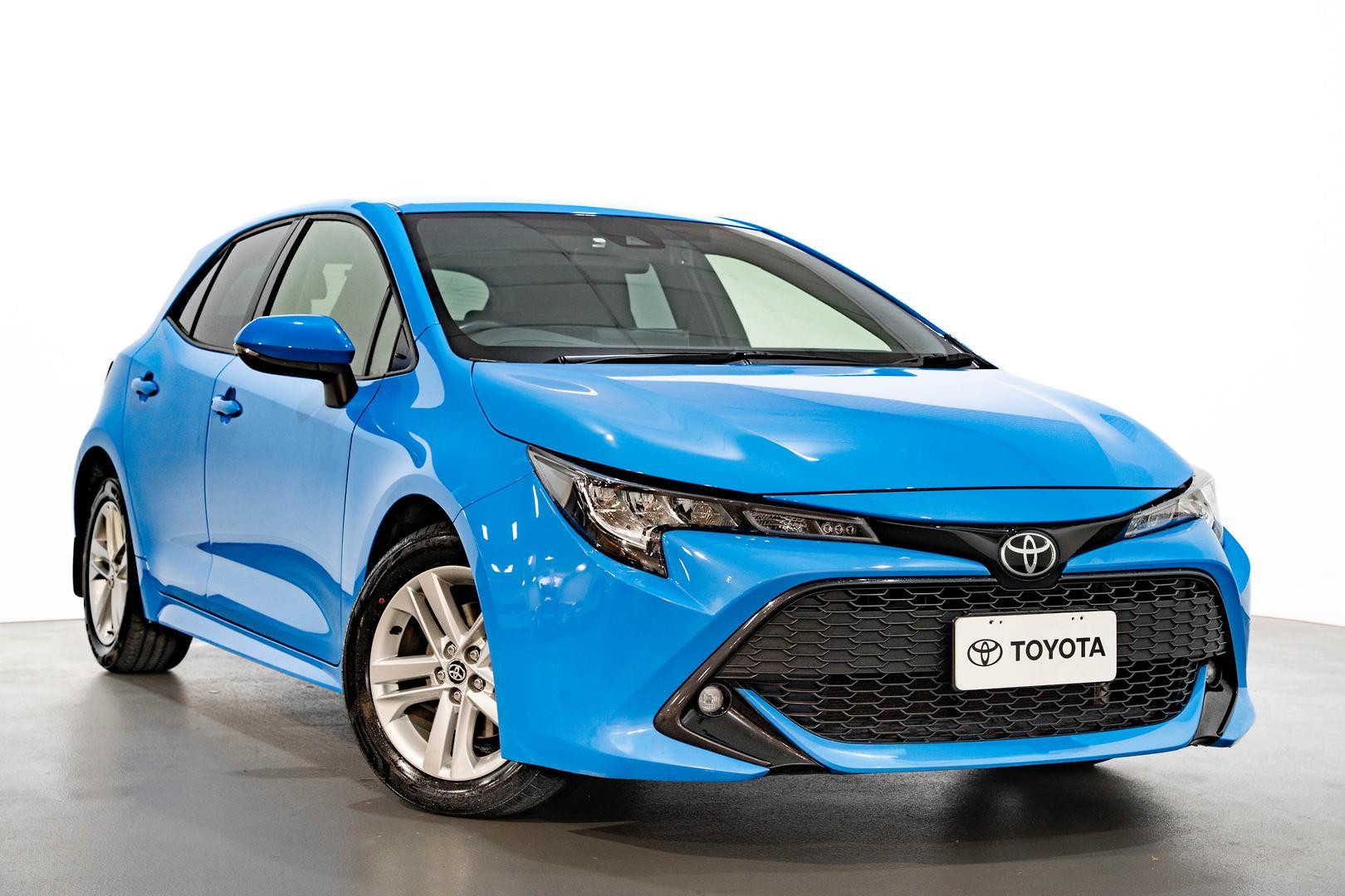 2019 Toyota Corolla SX in Blue