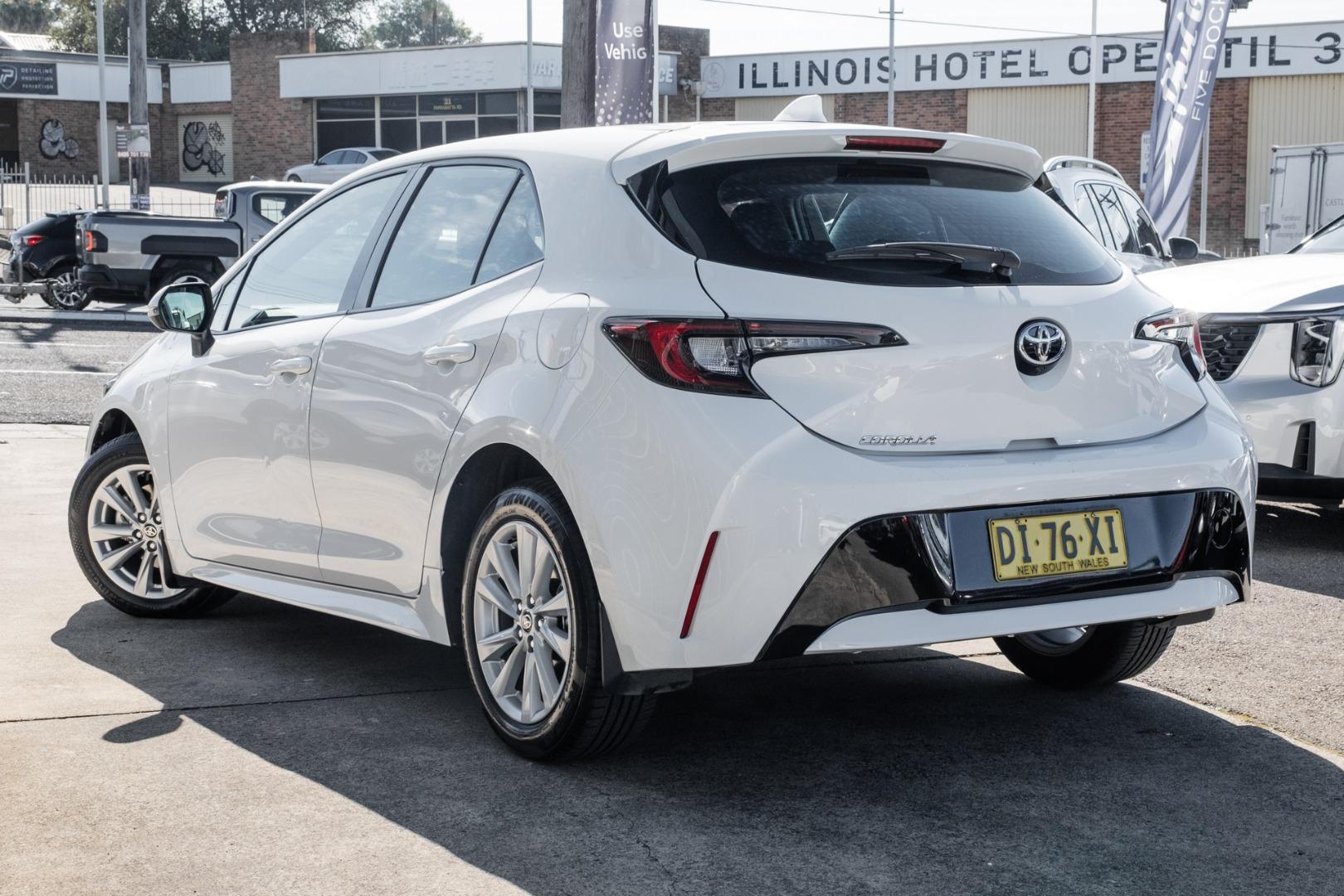 2024 Toyota Corolla Ascent Sport in White