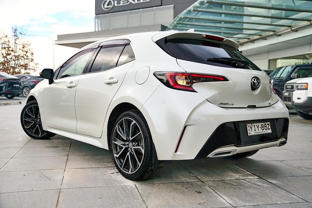 2019 Toyota Corolla ZR in White