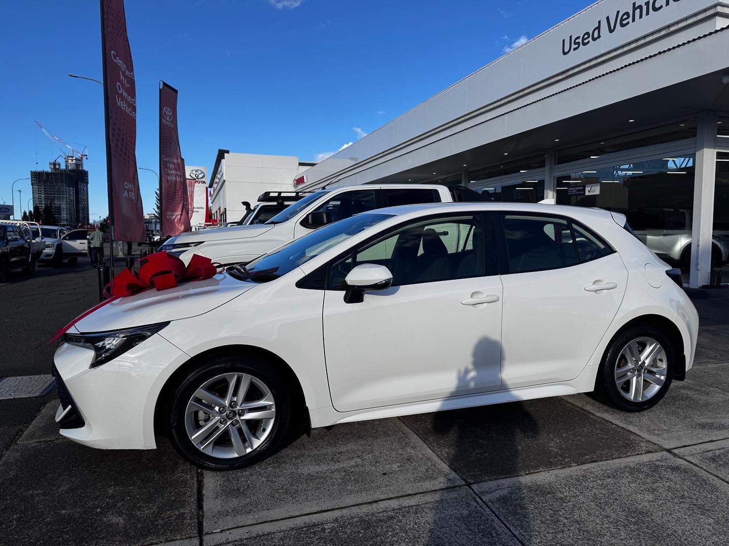 2021 Toyota Corolla Ascent Sport in White