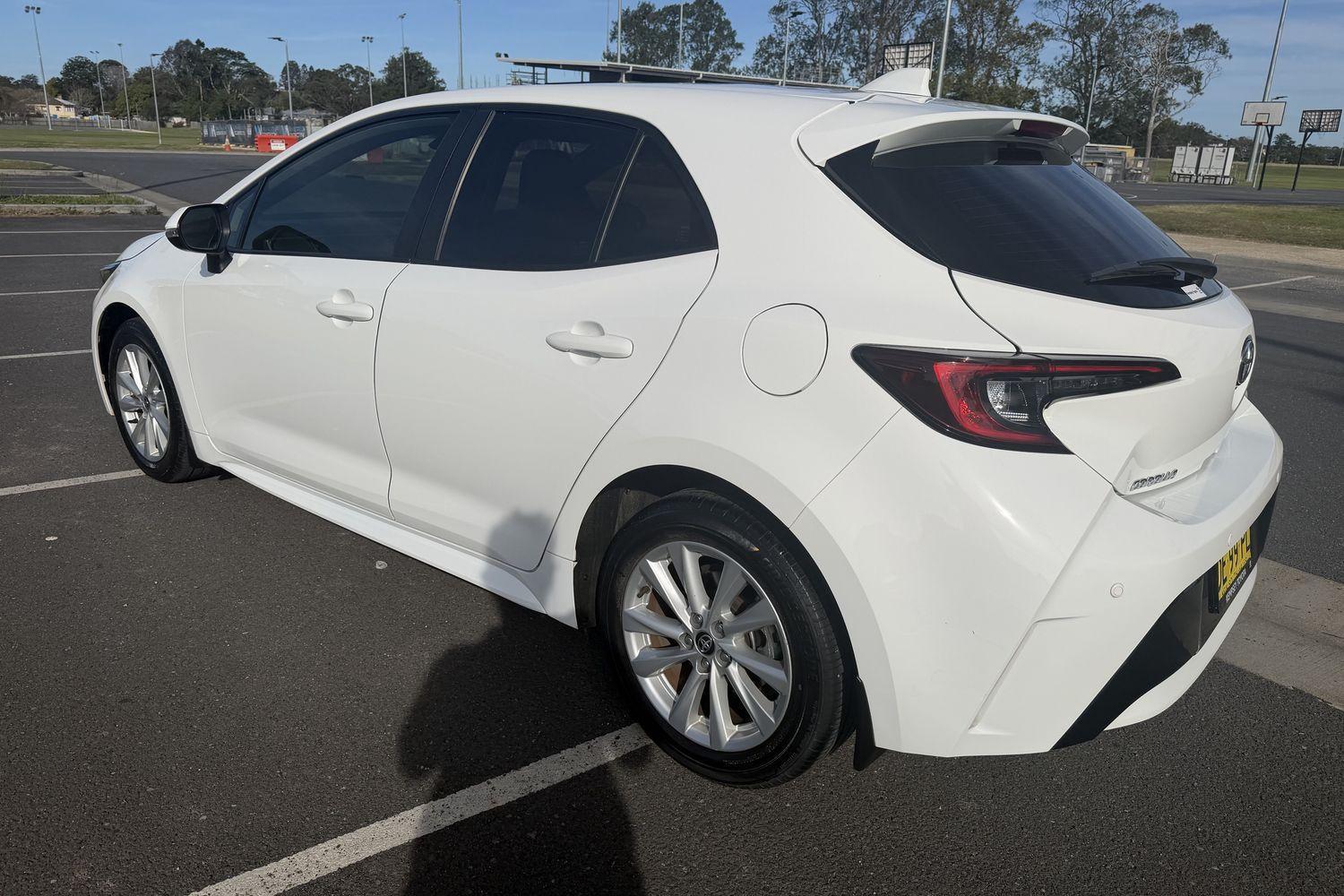 2022 Toyota Corolla Ascent Sport in White