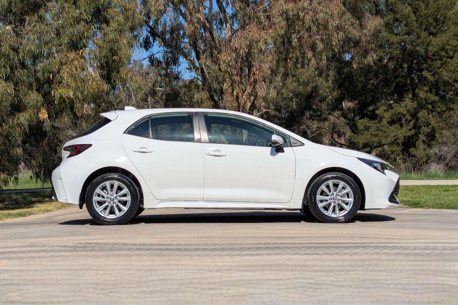 2024 Toyota Corolla Ascent Sport in White