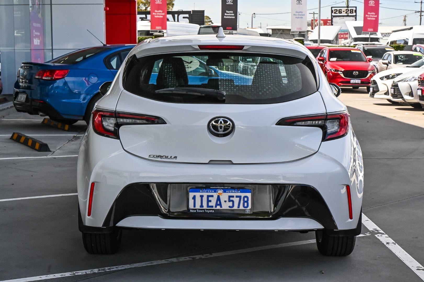 2024 Toyota Corolla Ascent Sport in White