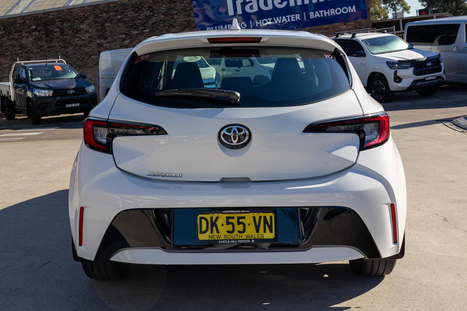2024 Toyota Corolla Ascent Sport in White