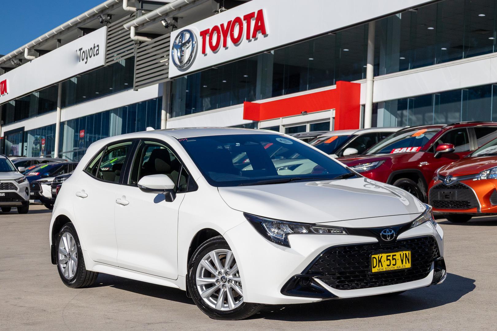2024 Toyota Corolla Ascent Sport in White