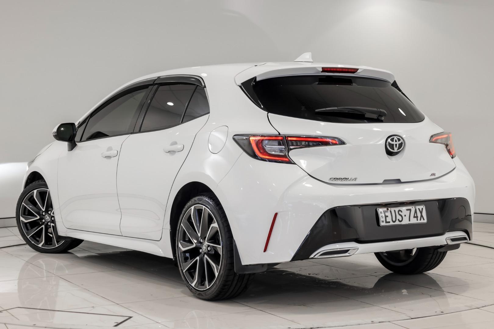 2019 Toyota Corolla ZR in White