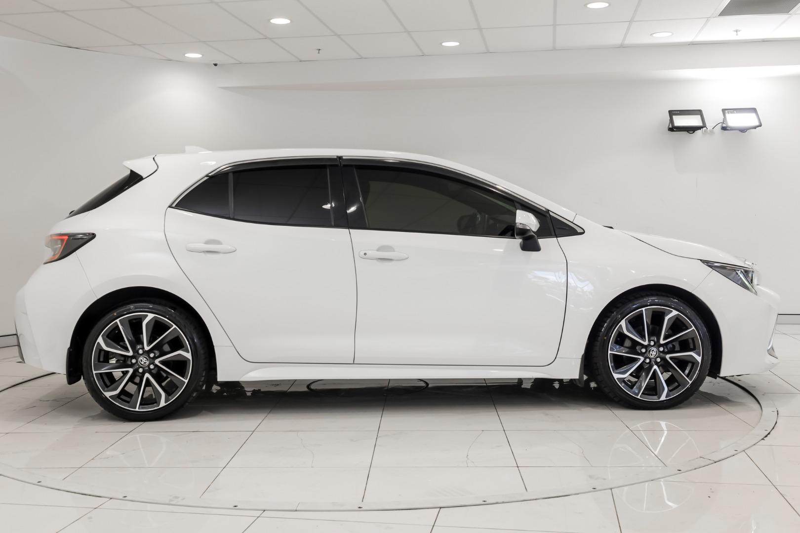 2019 Toyota Corolla ZR in White