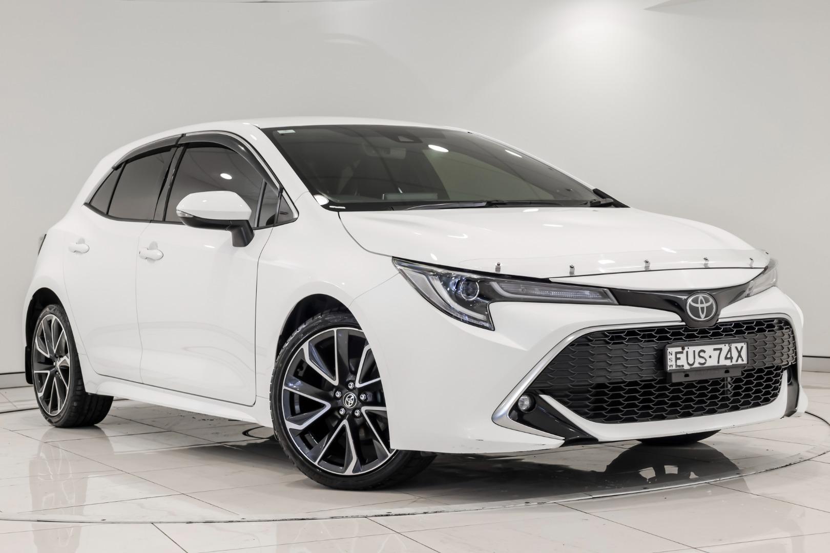 2019 Toyota Corolla ZR in White