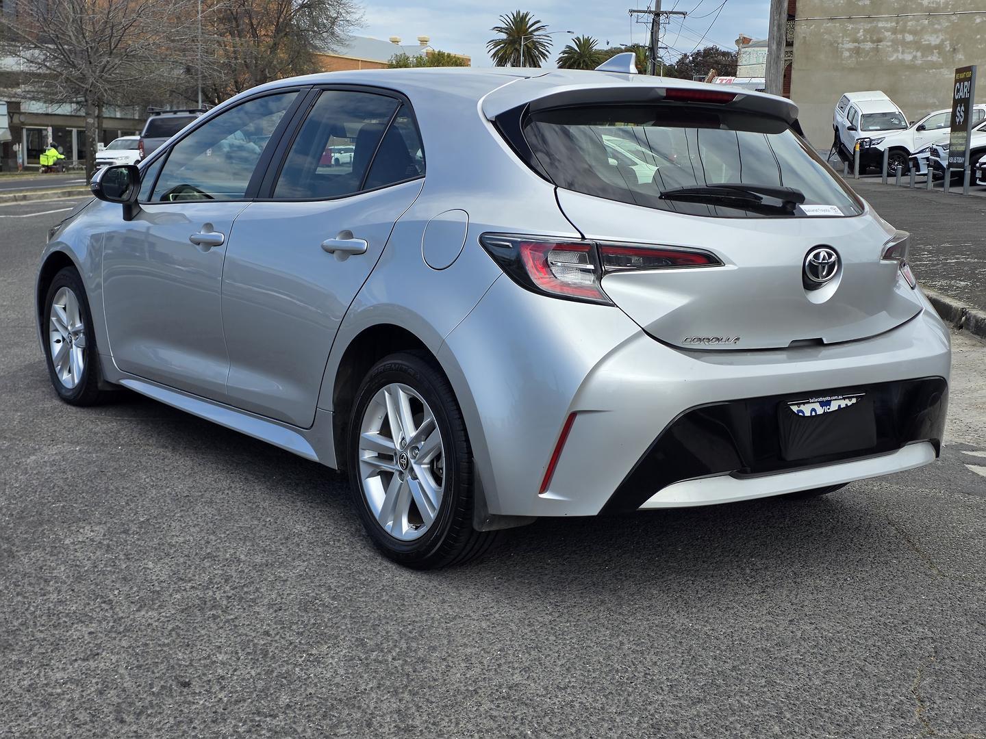 2019 Toyota Corolla Ascent Sport in Silver