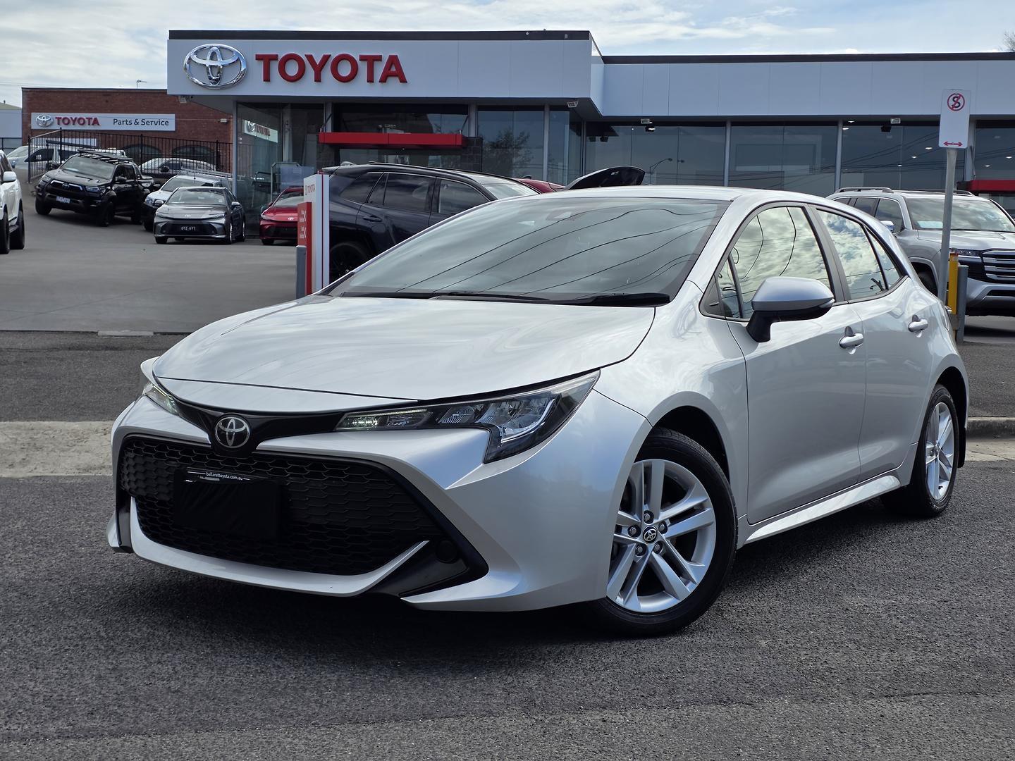 2019 Toyota Corolla Ascent Sport in Silver