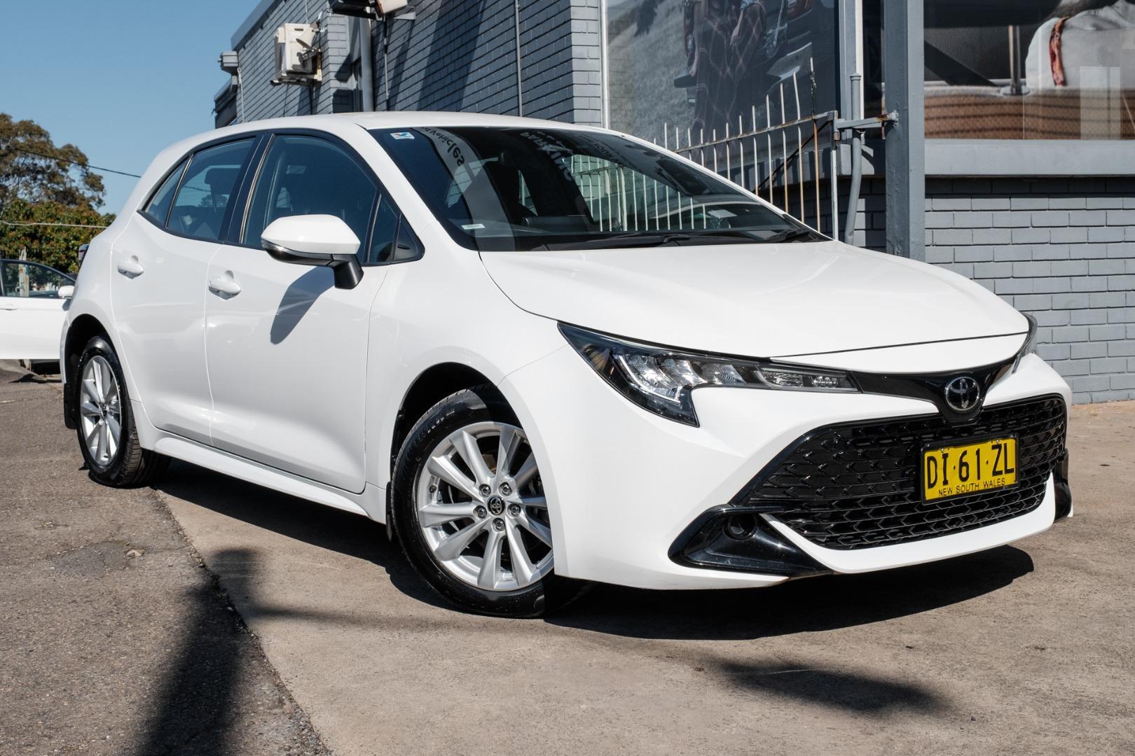 2024 Toyota Corolla Ascent Sport in White