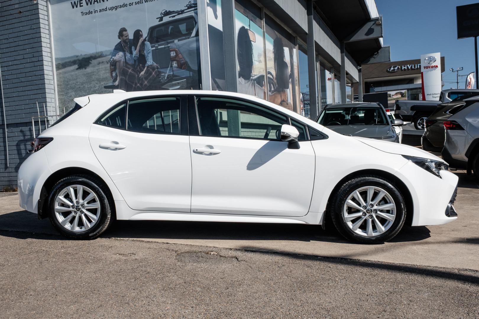 2024 Toyota Corolla Ascent Sport in White