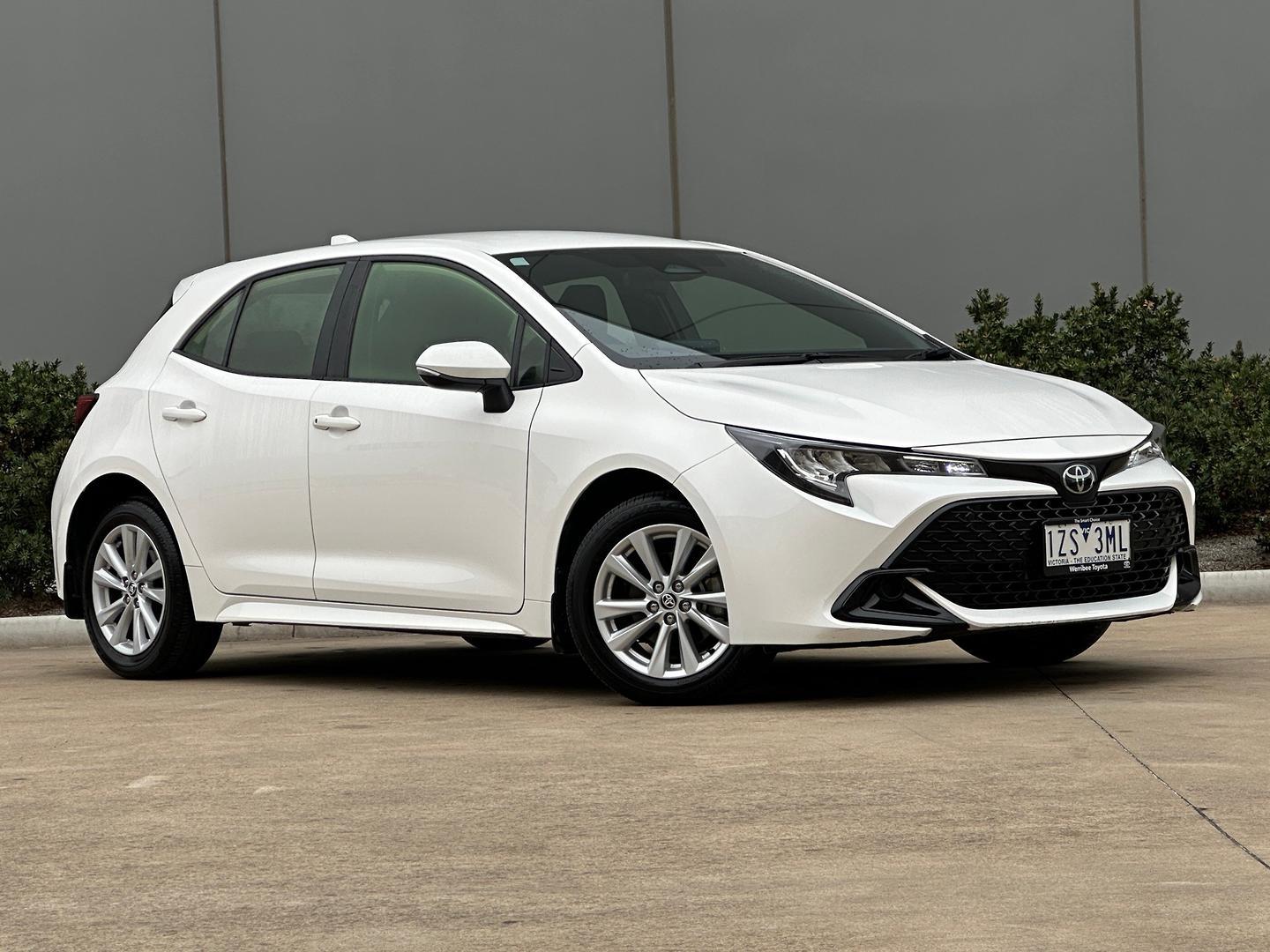 2024 Toyota Corolla Ascent Sport in White