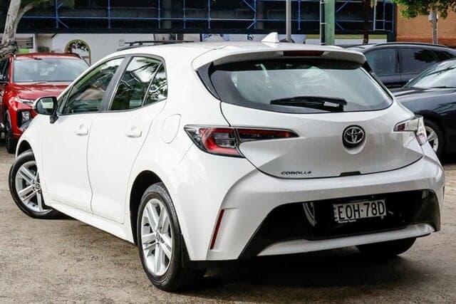 2021 Toyota Corolla Ascent Sport in White