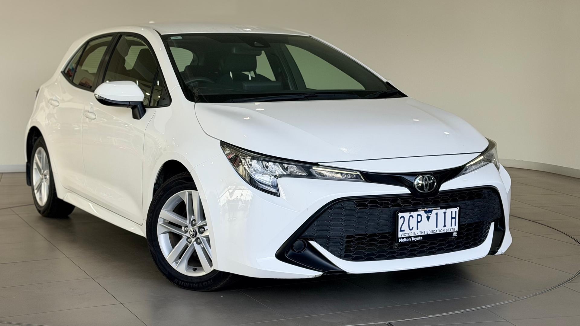 2022 Toyota Corolla Ascent Sport in White