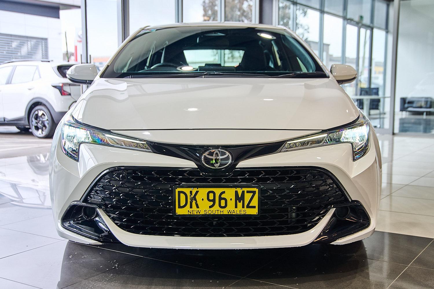 2024 Toyota Corolla Ascent Sport in White