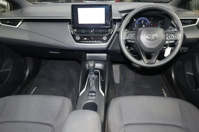 2024 Toyota Corolla Ascent Sport in Silver