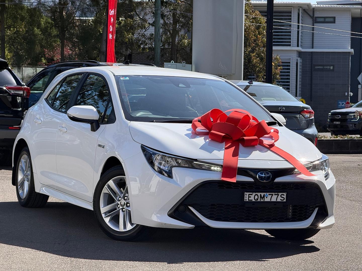 2021 Toyota Corolla Ascent Sport in White