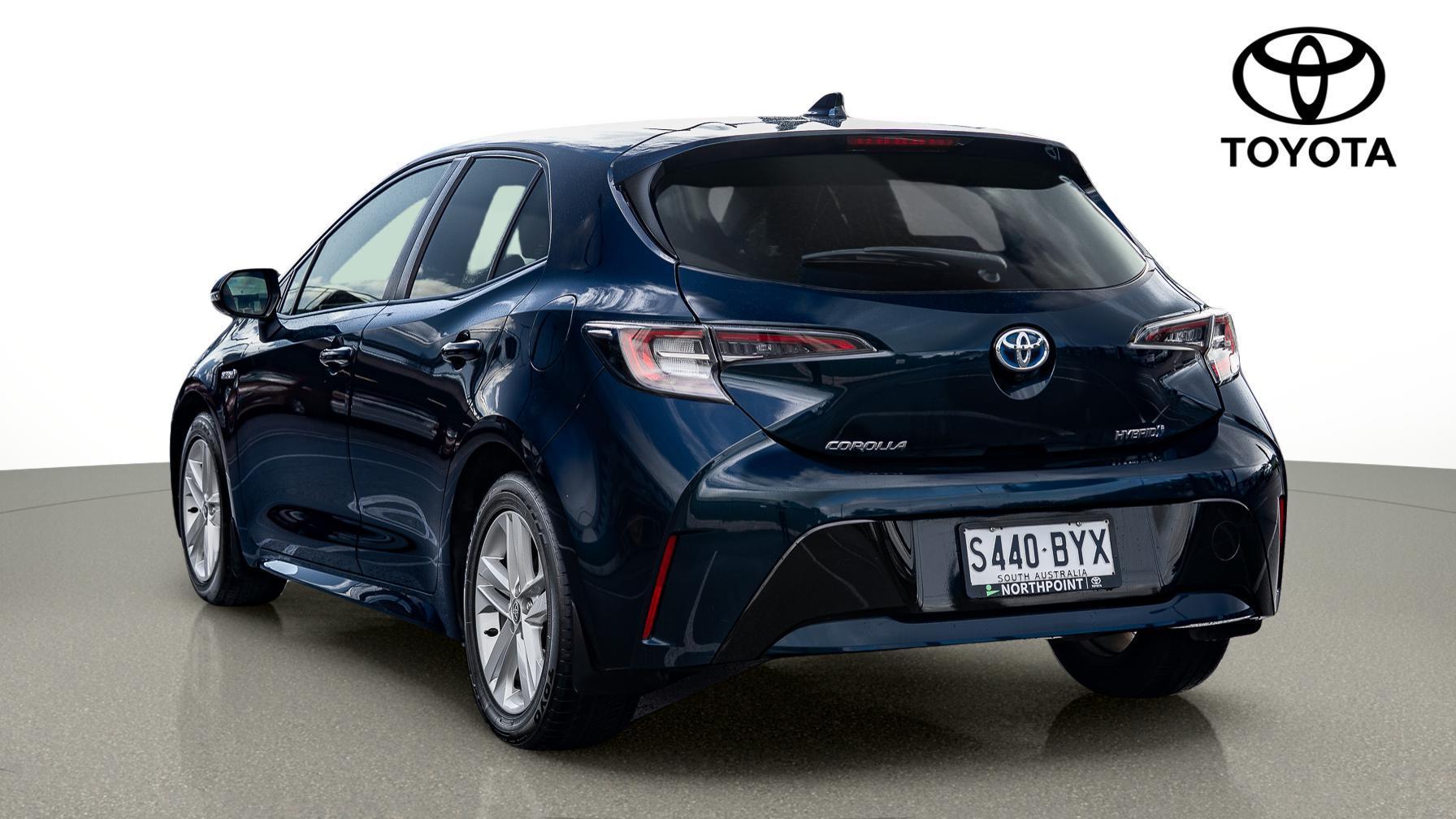 2018 Toyota Corolla SX in Black