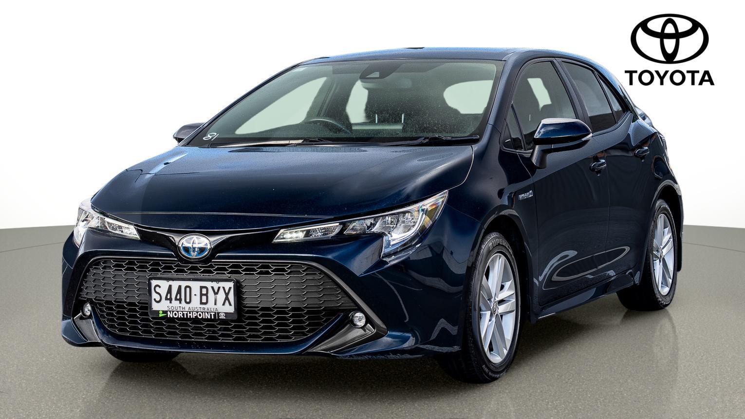 2018 Toyota Corolla SX in Black