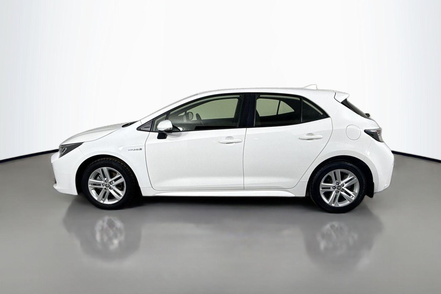 2019 Toyota Corolla Ascent Sport in White