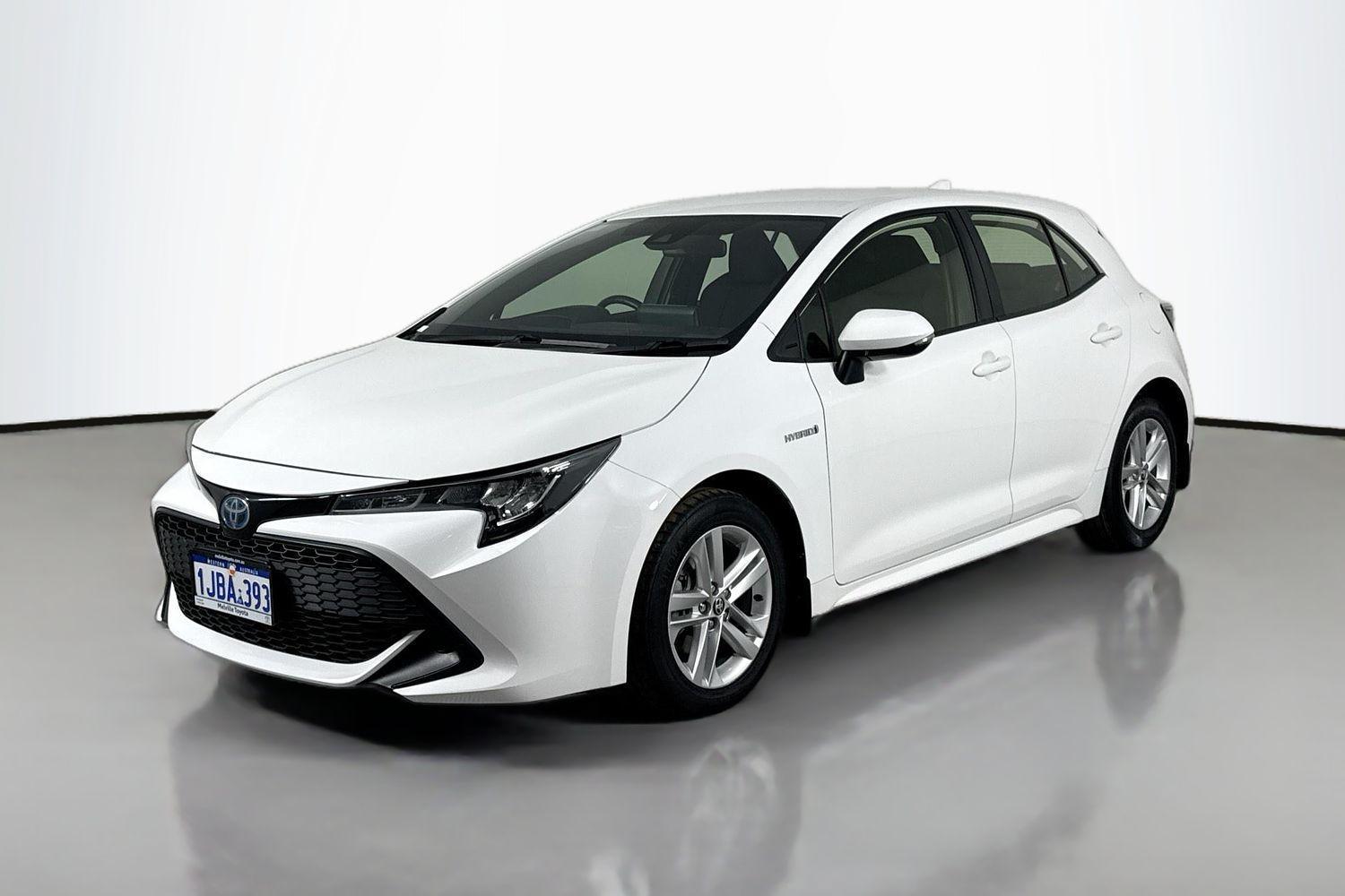 2019 Toyota Corolla Ascent Sport in White