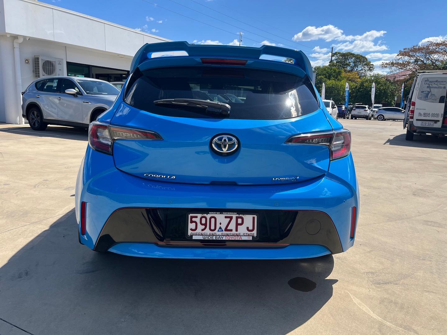 2020 Toyota Corolla SX in Blue