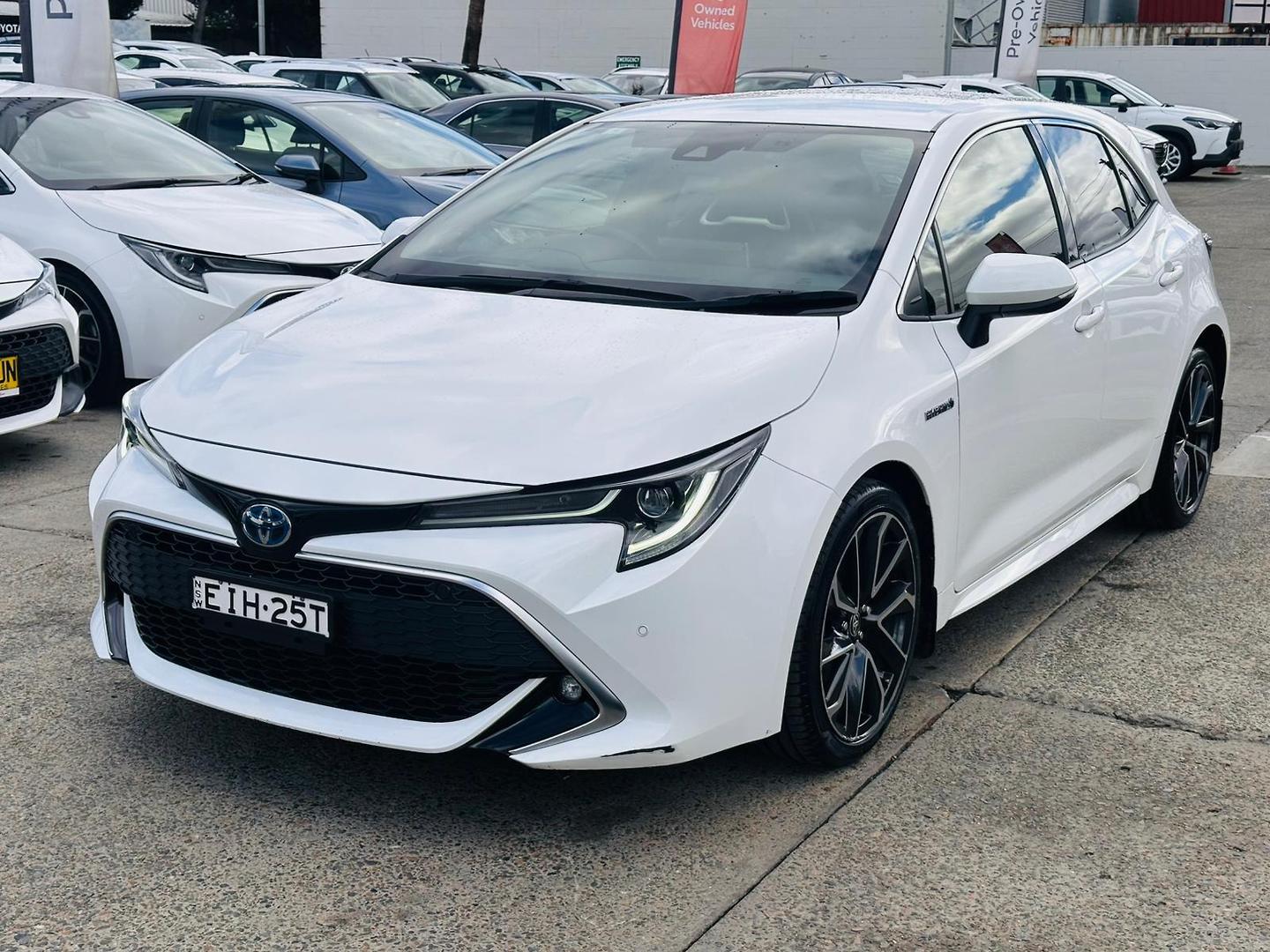 2020 Toyota Corolla ZR in White